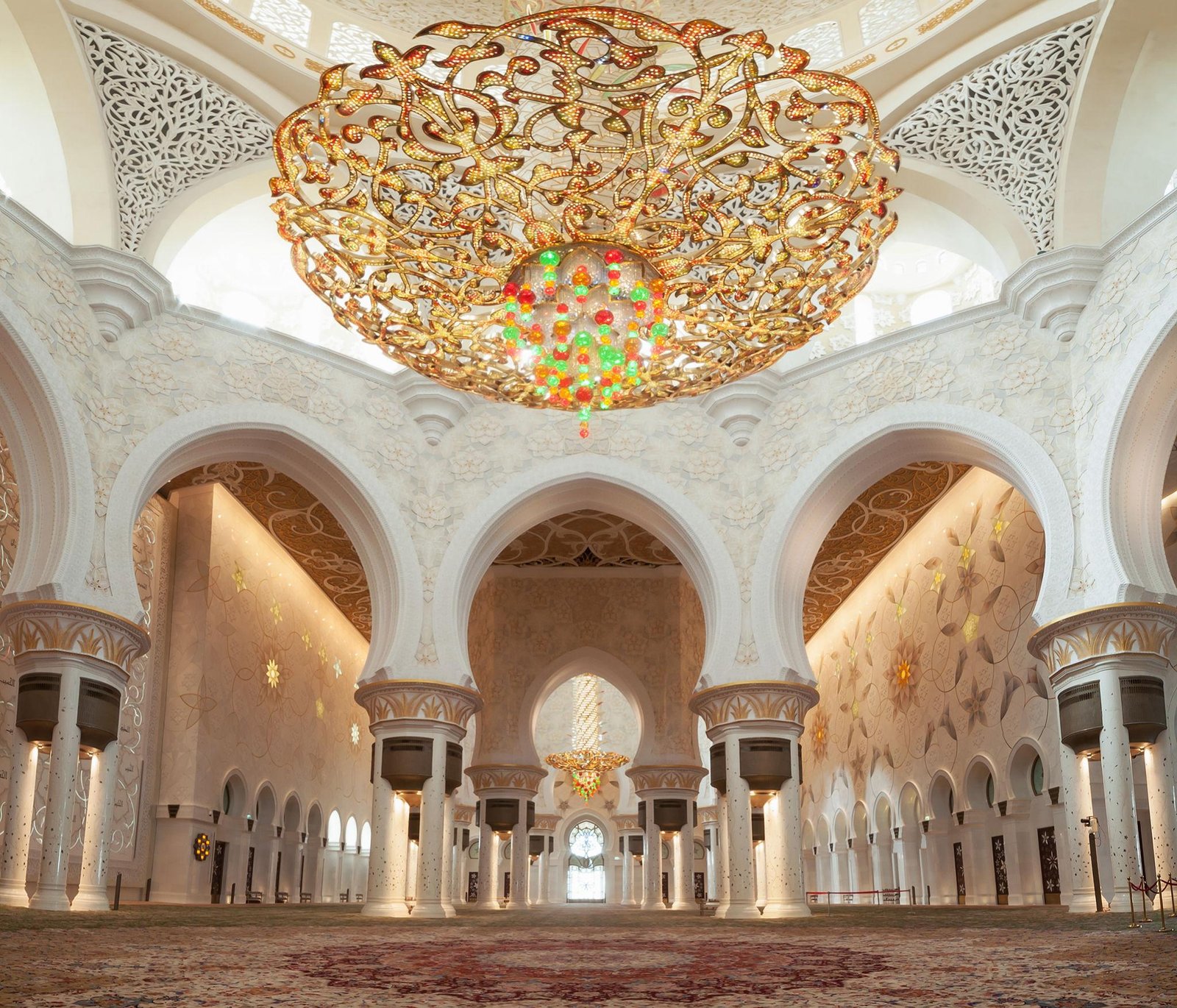 Discover Abu Dhabi—The Pearl of the Arabian Gulf